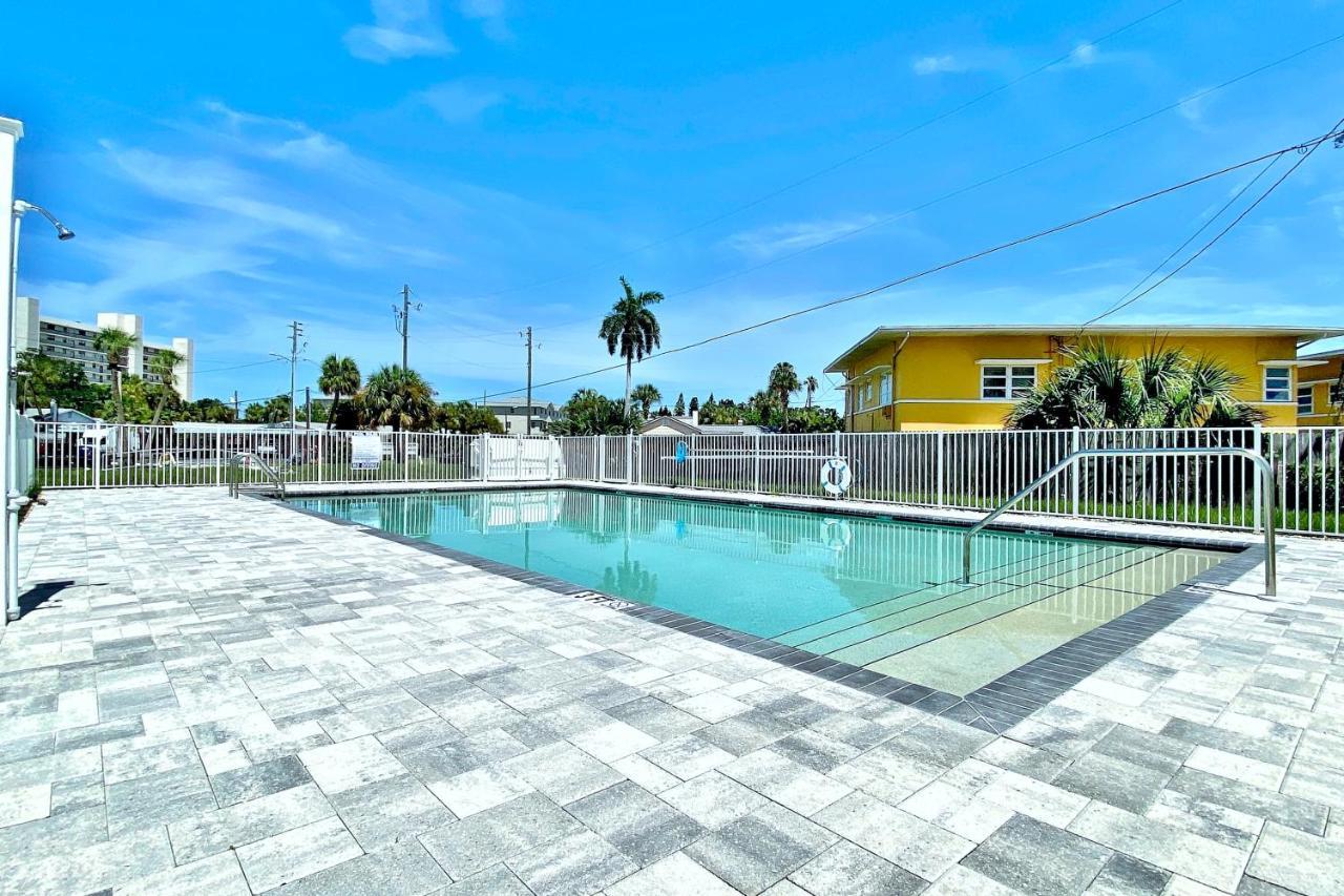 Apartamento Madeira Del Mar 303 St. Pete Beach Exterior foto